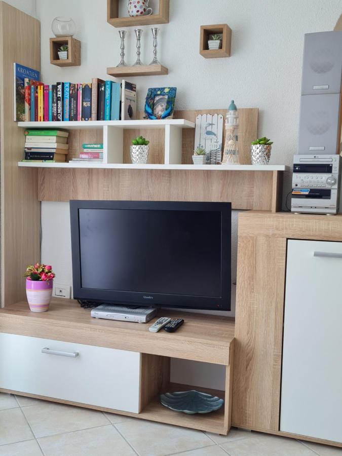 Holiday Home "Mala Kuca " With Heated Pool Pula Buitenkant foto