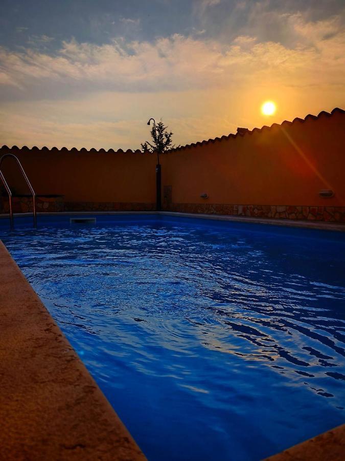 Holiday Home "Mala Kuca " With Heated Pool Pula Buitenkant foto